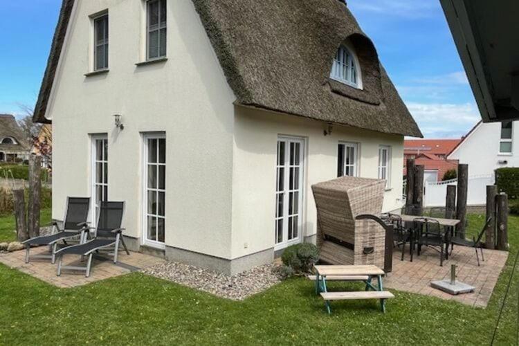 Reetdachhaus Mit Eigenem Strandkorb In Wohlenberg An Der Ostsee Esterno foto