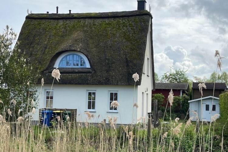 Reetdachhaus Mit Eigenem Strandkorb In Wohlenberg An Der Ostsee Esterno foto