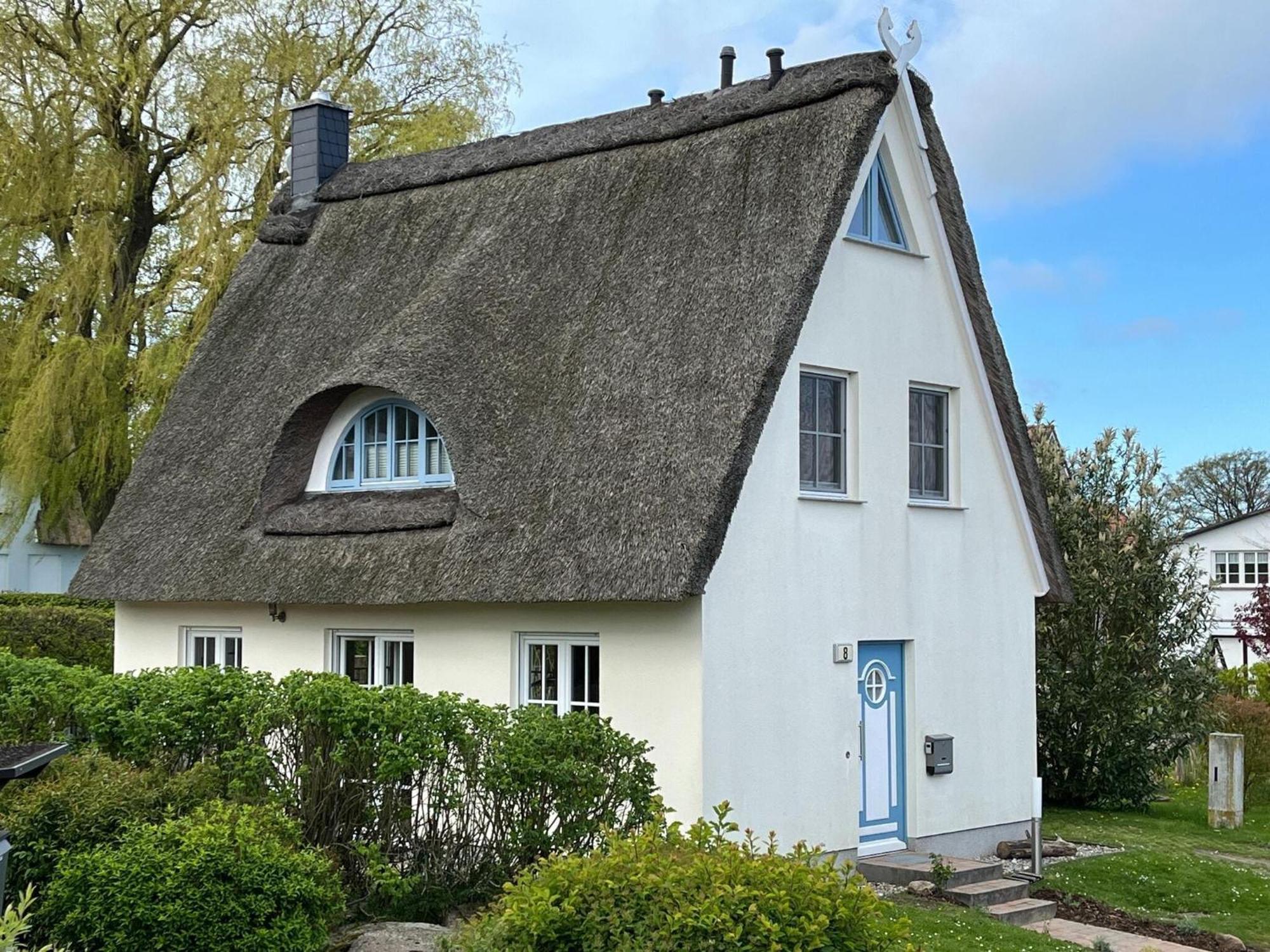 Reetdachhaus Mit Eigenem Strandkorb In Wohlenberg An Der Ostsee Esterno foto